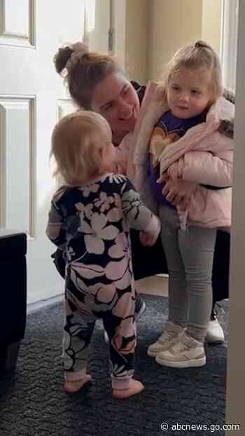 WATCH:  Excited toddler can’t wait to greet her big sister after preschool