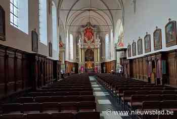 Dief breekt offerblok open en gaat aan de haal met kleine som geld