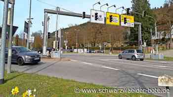 Kreuzung an Esso-Tankstelle Calw: An den Ampeln wird gearbeitet – das ist der Grund