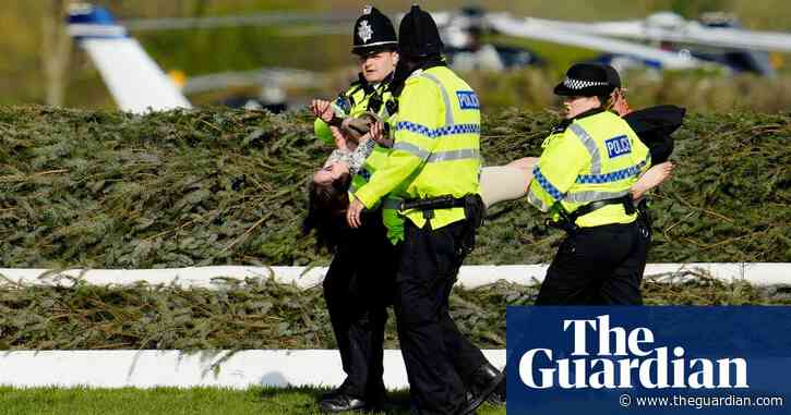 Grand National organisers will not seek injunction against Animal Rising