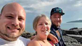 London, Ont., woman killed in roadside gunpoint robbery in Mexico, family and friends say