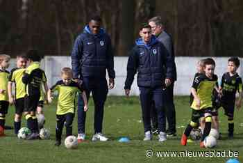 Jeugdspelers van Flandria Termolen winnen exclusieve training met KRC Genk: “Ait El Hadj heeft mij veel bijgeleerd”