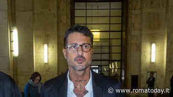 Tre calciatori di Roma e Lazio portano in tribunale Fabrizio Corona, citato per diffamazione