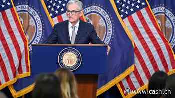 US-Notenbank hält eisern an Hochzinspolitik fest - Signale für drei Senkungen im 2024