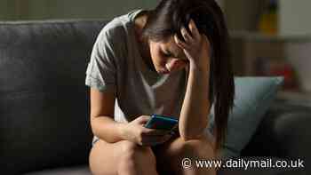 Gen Z is facing early 'mid-life crisis' due to social media, US Surgeon General warns