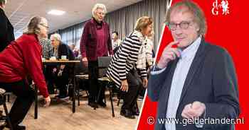Gezellig naar de koffiegroepjes van de valpreventiecursus