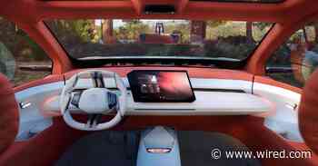 BMW’s Vision Neue Klasse X Has a Car-Wide Screen and a ‘Joy’ Brain