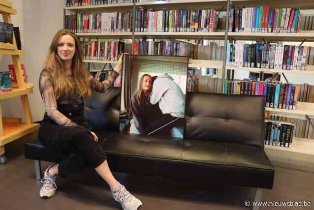 Fotografe Rebecca (28) portretteert zoektocht naar haar Engelse én Zelzaatse roots: “Ik wilde ervaren hoe het zou geweest zijn om daar op te groeien”