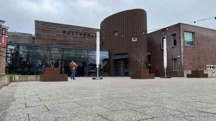 Kosten nieuw gemeentehuis vallen miljoenen hoger uit en toch heeft Borne een meevaller