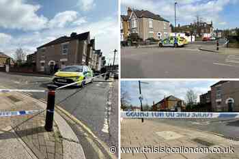 Staplehurst Road Hither Green: Pictures of police scene