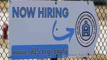Applications for U.S. unemployment benefits dip to 210,000, another sign job market is strong