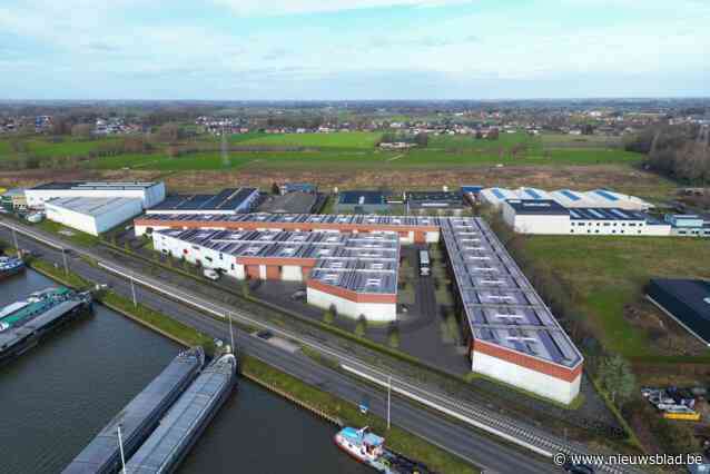 Vastgoedontwikkelaar Hexagon zet met montage van vergulden schroef bouw van bedrijvenpark VIEF in de kijker: “Vraag naar kmo-units is zo groot dat al 80 procent verkocht is”