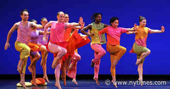 Review: Looking for Love With Burt Bacharach, and Finding a Prayer