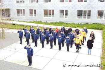 Politie eert doodgeschoten collega met één minuut stilte