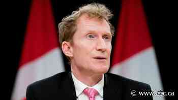 Federal government aiming to shrink temporary residents' share of population by 2027