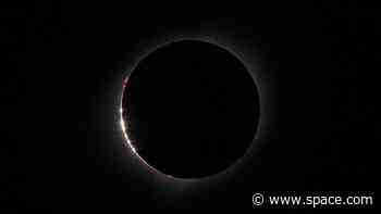 Historical incidents of viewing total eclipses near the edge of totality