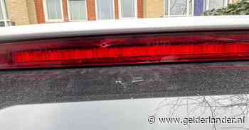 Auto van Martijn beschoten met een balletjespistool: ‘Ik heb al gauw een paar duizend euro schade’