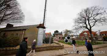 Zendmastbouwers stuiten bij heien mogelijk op atoombunker: ‘Alles begon te schokken en te trillen’