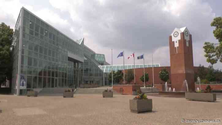 Medicine Hat mayor stripped of powers, pay following August incident at council