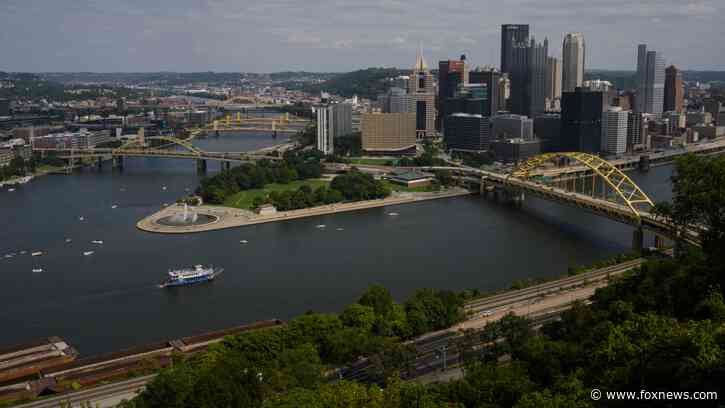 Investigators probe suburban Pittsburgh housefire that killed man, 4 children