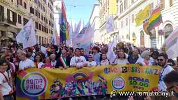 Il Pride risponde a Rocca: “Metteremo il logo della Regione a testa in giù”
