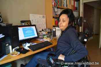 Rolstoelgebruiker Nadia Hadad zat exact een week vast in appartement door defecte lift: “Eindelijk terug onder de mensen”