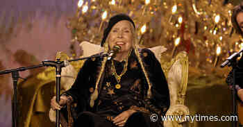 Joni Mitchell, Following Neil Young, Returns to Spotify After Protest