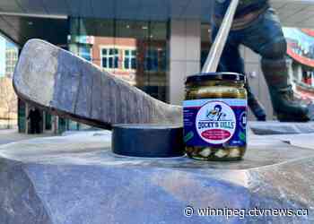 From pucks to pickles: Dale Hawerchuk’s family relishes new tradition