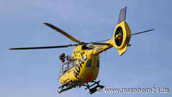 Teisendorfer (60) bei Motorradunfall schwer verletzt - Rettungshubschrauber im Einsatz