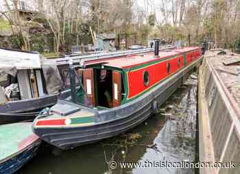 Narrowboat for sale in London near Regent's Park and Camden