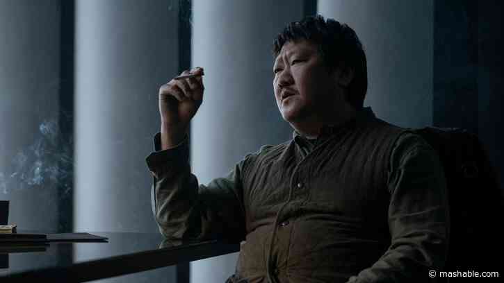 '3 Body Problem': What's the deal with everyone smoking?