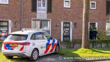 112-nieuws: man in been gestoken • defecte trein van spoor gehaald