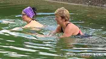 Klosterbad Gars ganz unkonventionell: So eisig ist das Wasser und dann soll die Eröffnung steigen