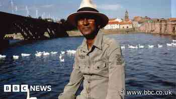 Man arrested over Edinburgh bus stop death