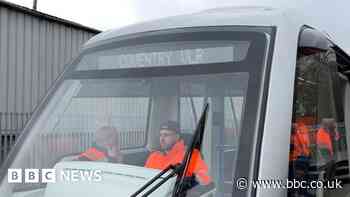 Very Light Rail faces delays after bid rejected