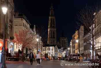 Kathedraal en stadhuis doven lichten voor Earth Hour