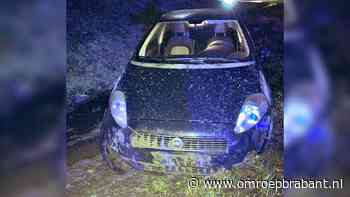 112-nieuws: motorrijder scheurt over de weg • auto in de berm bij A50