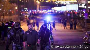 Zwei tote Attentäter wohl identifiziert – mindestens 133 Tote nach Anschlag in Moskau