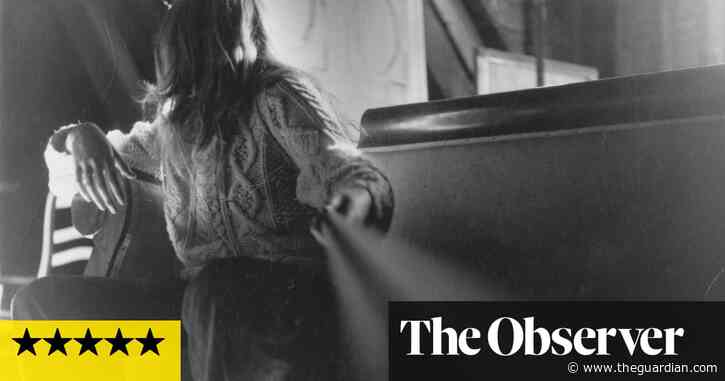Francesca Woodman and Julia Margaret Cameron: Portraits to Dream In review – an intriguing double act