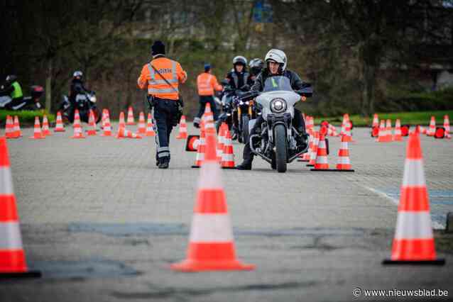 Motards zakken af naar Nekkerhal om hun ‘skills’ te oefenen tijdens Dag van de motorrijder: “Na winter zonder motorfiets is dit echt nodig”