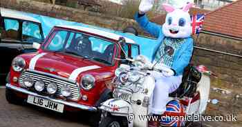 Tynemouth Mini Club delivers over 50 Easter eggs to St Oswald's Hospice in Newcastle in style