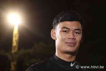 Van Casand scoort vijf keer voor Kattenbos, dat in knotsgek duel 0-4-voorsprong prijs geeft tegen Turkse FC