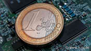 Bargeld wird nicht verschwinden: Bundesbankchef erwartet baldige Einführung des digitalen Euro