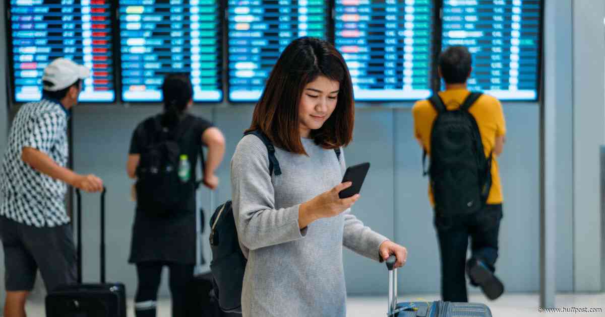 This Former Airline Employee's Viral Flight Hack Is Blowing Our Minds