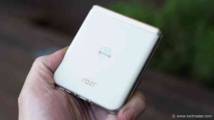 Motorola Razr 2023 review - a flipping cool phone that you can afford