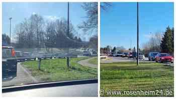 Sperrung der Innbrücke bei Rosenheim: Wie viel mehr Zeit müssen Autofahrer einplanen? Der Live-Test