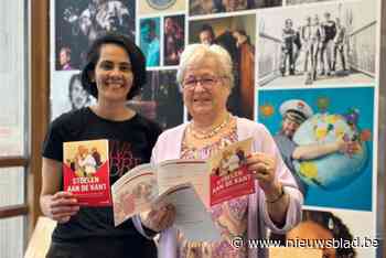 Stad bundelt dansevenementen voor senioren in handige folder: “Goed om te bewegen en nieuwe mensen te ontmoeten”
