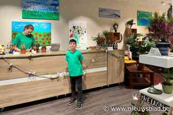 Leerlingen bemannen week lang pop-upwinkel in Shopping 1: “Voor mij is dit een droom”