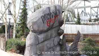 „Dämonen Gruft“ im Heide-Park: Kinder bis 12 müssen links sitzen