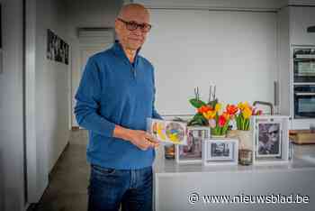 Familie wil Karel na zijn dood de wereld laten rondreizen met stickeractie: “Zelfdoding mag je niet doodzwijgen”